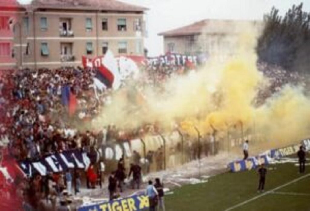 foto-24-tifo-anni-80-300x194